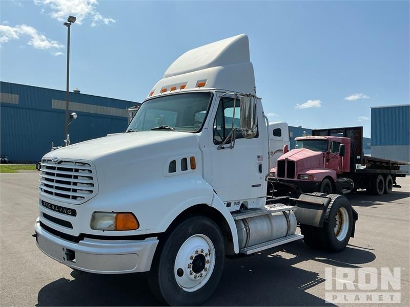 Tracteur routier Sterling A9500 — occasion 2002