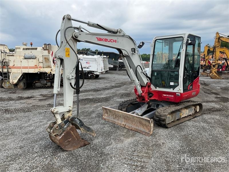 Takeuchi TB240