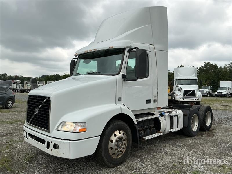 Volvo VNM