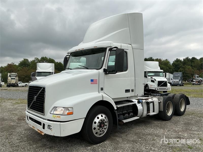 Volvo VNM