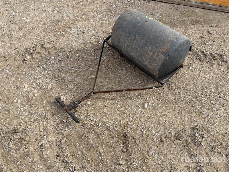 20-30 in Push Lawn Roller