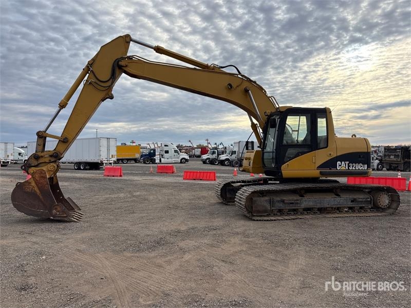 Pelle sur chenilles Caterpillar 320C LRR Tracked — occasion 2005, 5 176 h