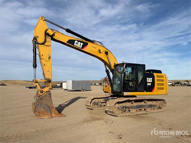 Pelle sur chenilles Caterpillar 323F L Tracked — occasion 2017, 8 527 h
