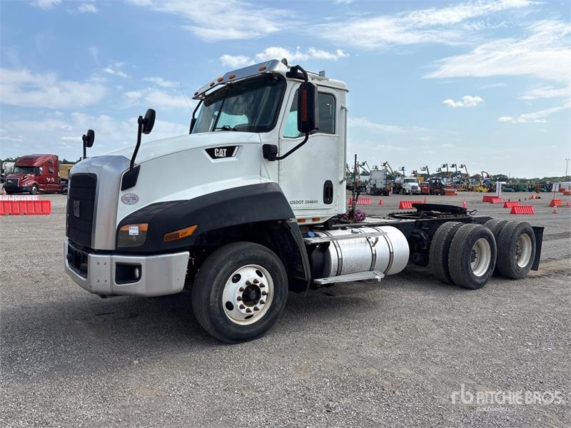 Tracteur routier Caterpillar CT660 — occasion 2016