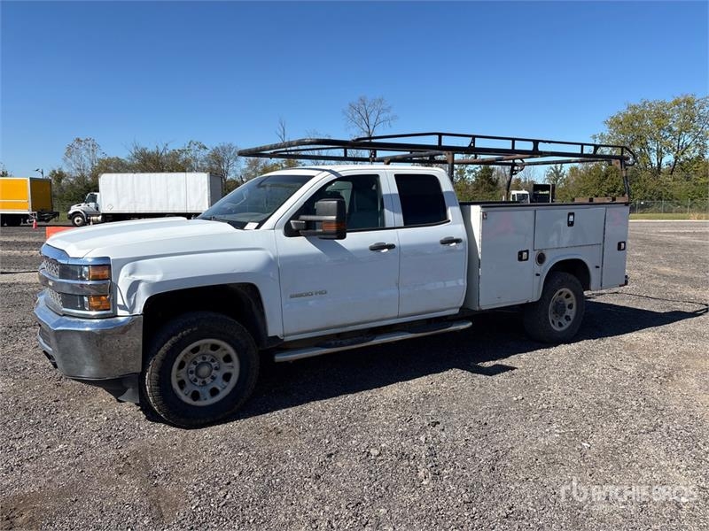 Camion municipal Chevrolet Silverado 2500HD — occasion 2019