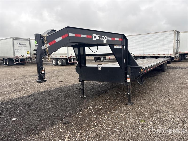 Remorque porte-engins Delco 14000 lb 40 ft Gooseneck Equipment — occasion 2026