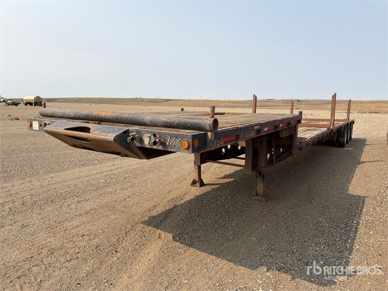 Doosan 52 ft Tri/A Step Deck Trailer
