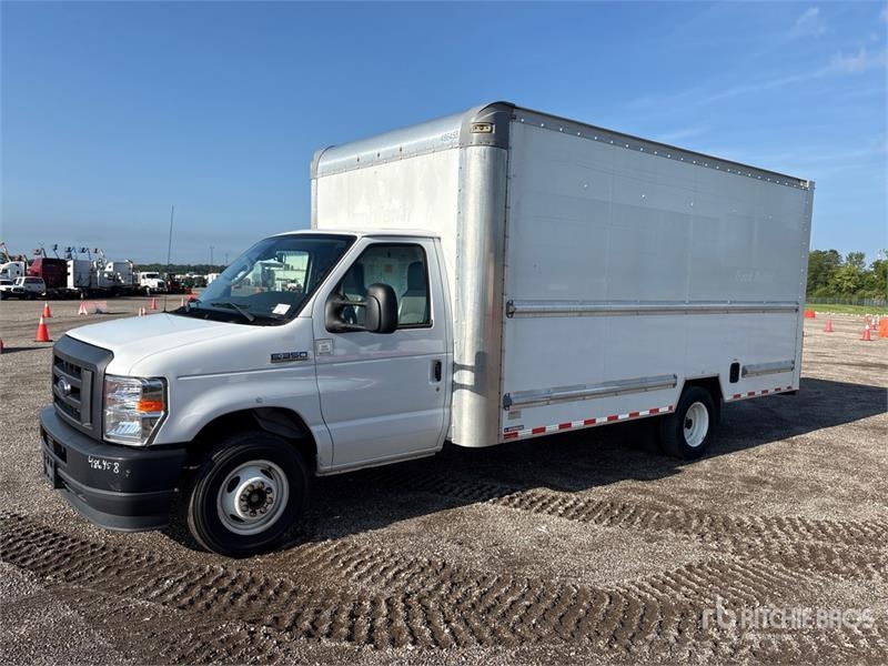 Ford E350