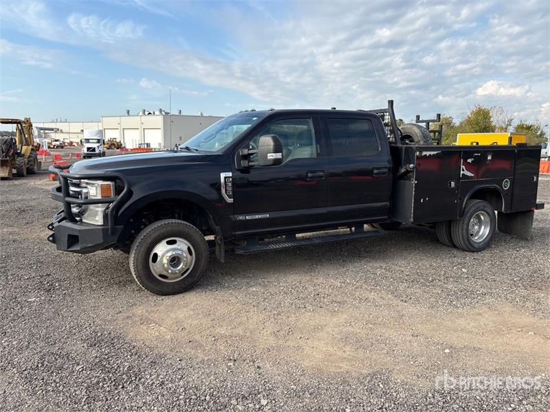 Camion municipal Ford F-350 4x4 Crew Cab Service — occasion 2020