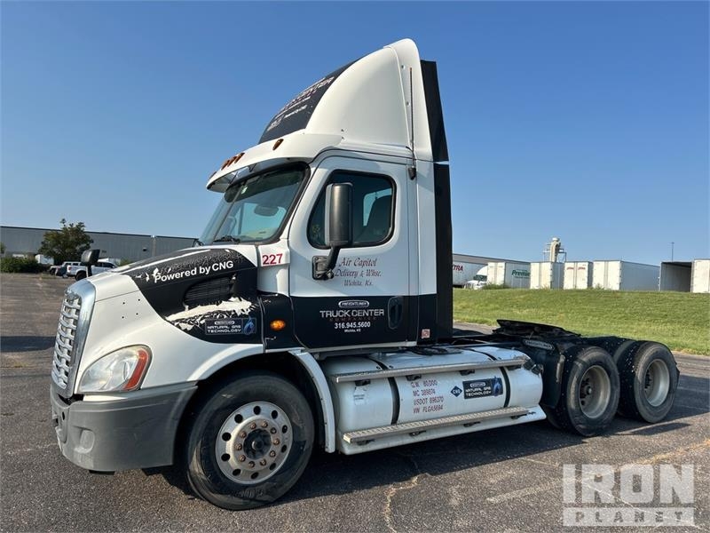 Freightliner Cascadia 113