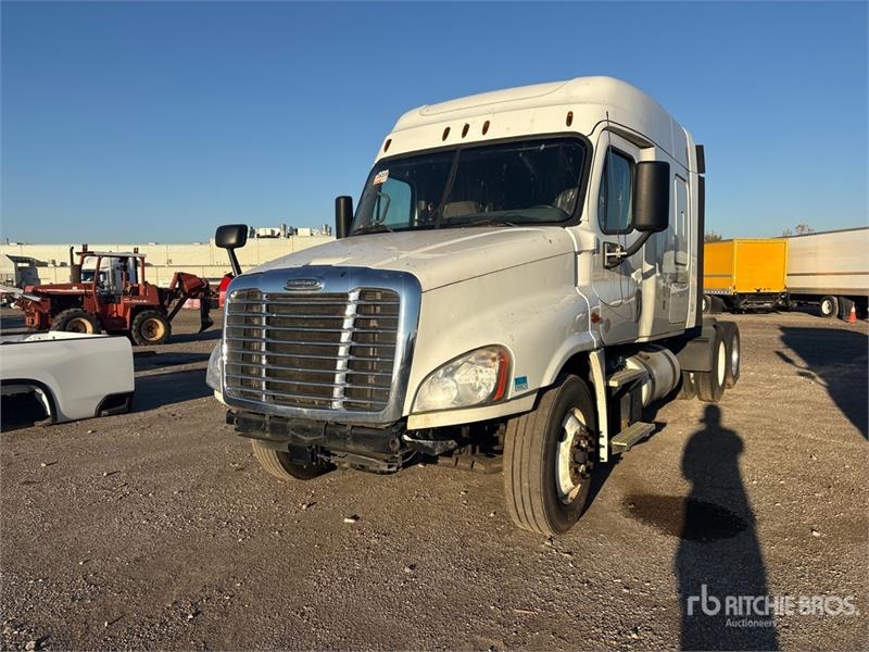 Tracteur routier Freightliner Cascadia 125 — occasion 2018
