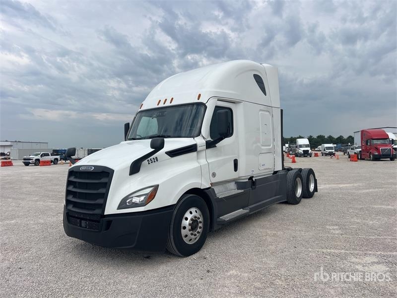 Tracteur routier Freightliner Cascadia 126 — occasion 2022