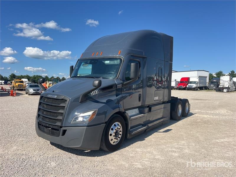 Freightliner Cascadia 116