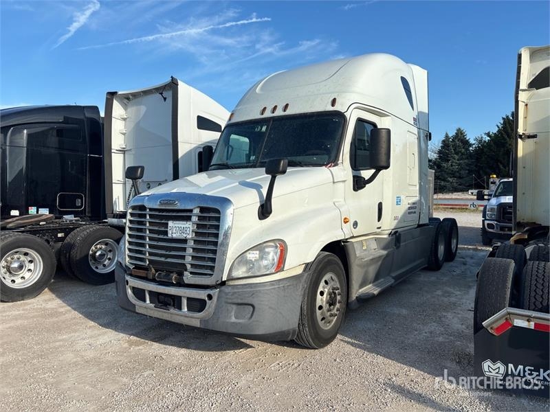 Tracteur routier Freightliner Cascadia 125 6x4 T/A Sleeper — occasion 2018