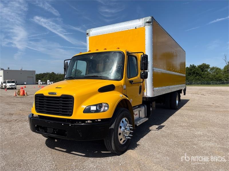 Freightliner M2 106