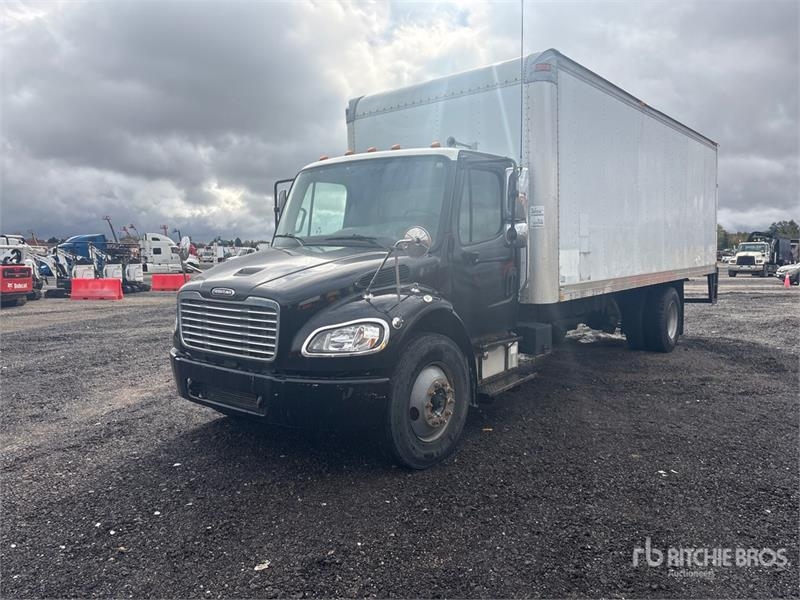Camion fourgon Freightliner M2 106 4x2 Van — occasion 2007