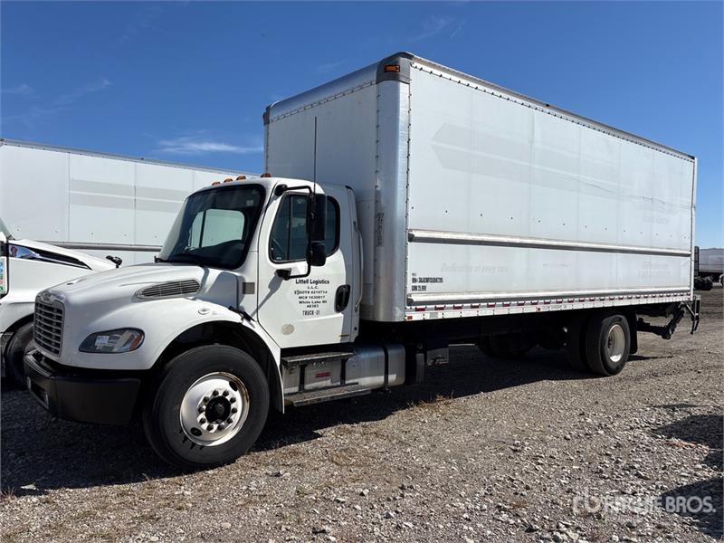 Camion fourgon Freightliner M2 106 4x2 Van — occasion 2018