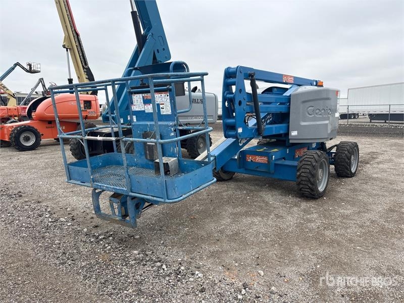 Nacelle articulée Genie Z45/25 4WD Diesel — occasion 2013, 3 235 h