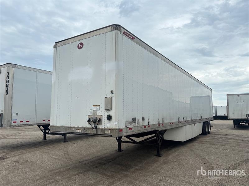 Great Dane CS1-1314-21053 53 ft x 102 in T/A Van Trailer