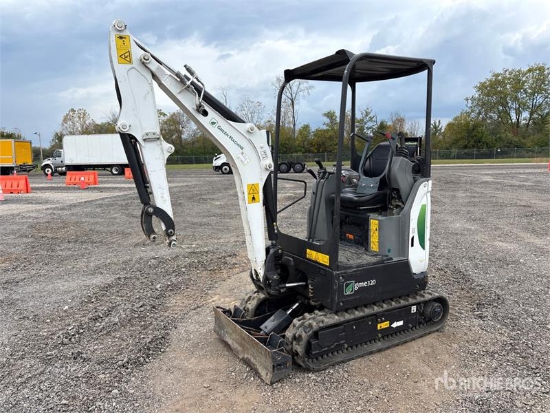 Mini-pelle Green Machines e320 Mini — occasion, 508 h