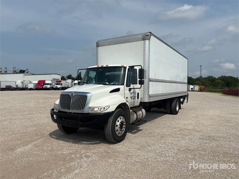 International 4300