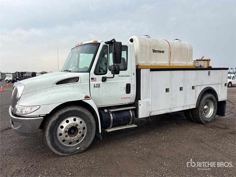 International 4300