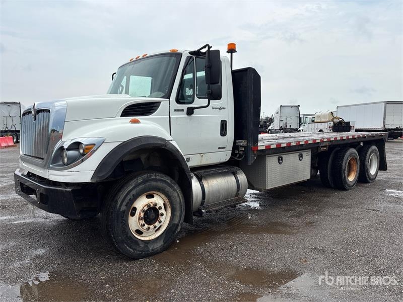 International 7500