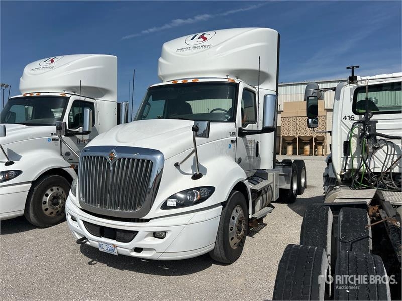 Tracteur routier International RH613 6x4 T/A Day Cab — occasion 2019