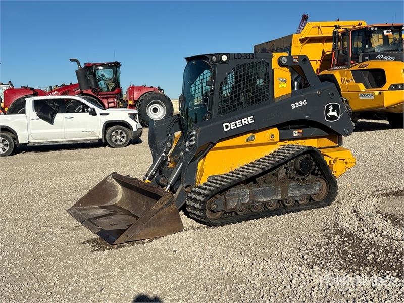 Chargeuse compacte John Deere 333G — occasion 2023, 2 861 h