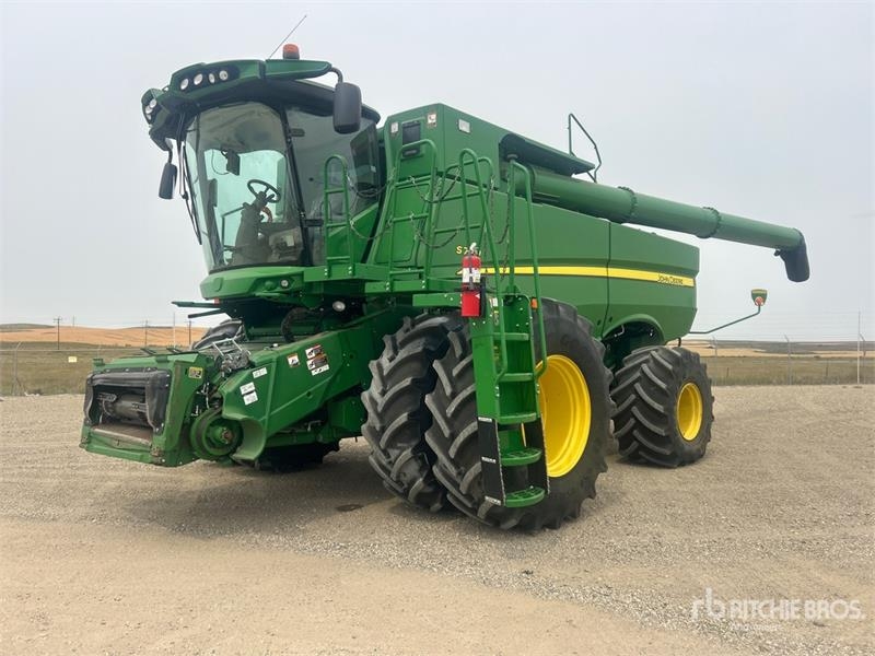 Moissonneuse-batteuse John Deere S780 — occasion 2020, 904 h