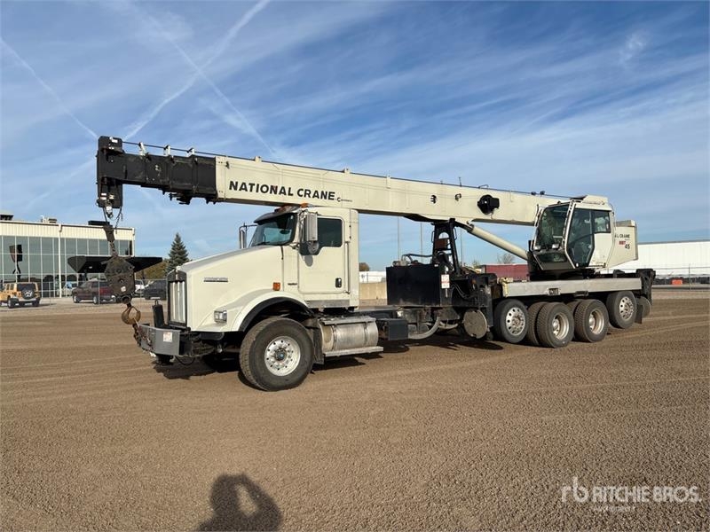 Camion plateau grue Kenworth NBT45 45 ton Straight on Kenworth T800 10x4 B — occasion 2011