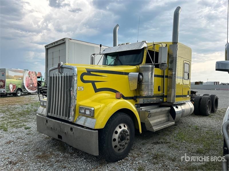 Tracteur routier Kenworth W900 — occasion 2022