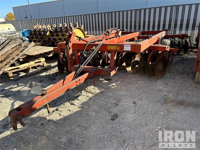 Cover-crop Krause 144 in Pin hitch Tandem Breaking Disc — occasion