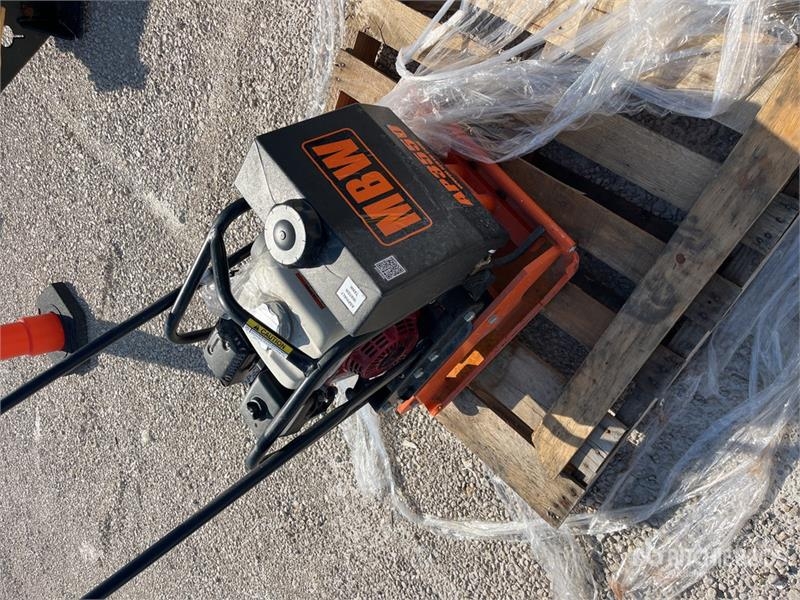 Plaque vibrante MBW AP3550 Vibratory Plate Compactor — occasion