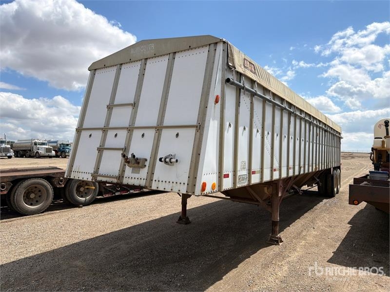 Merritt 40 ft T/A Grain Trailer