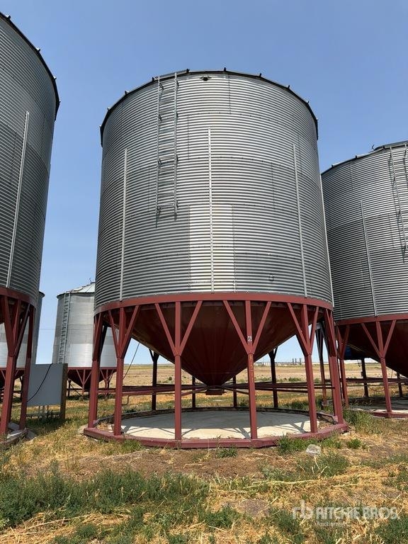 Micada +/- 4000 bu Grain Bin