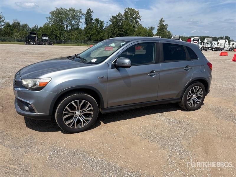 Voiture Mitsubishi Outlander — occasion 2016