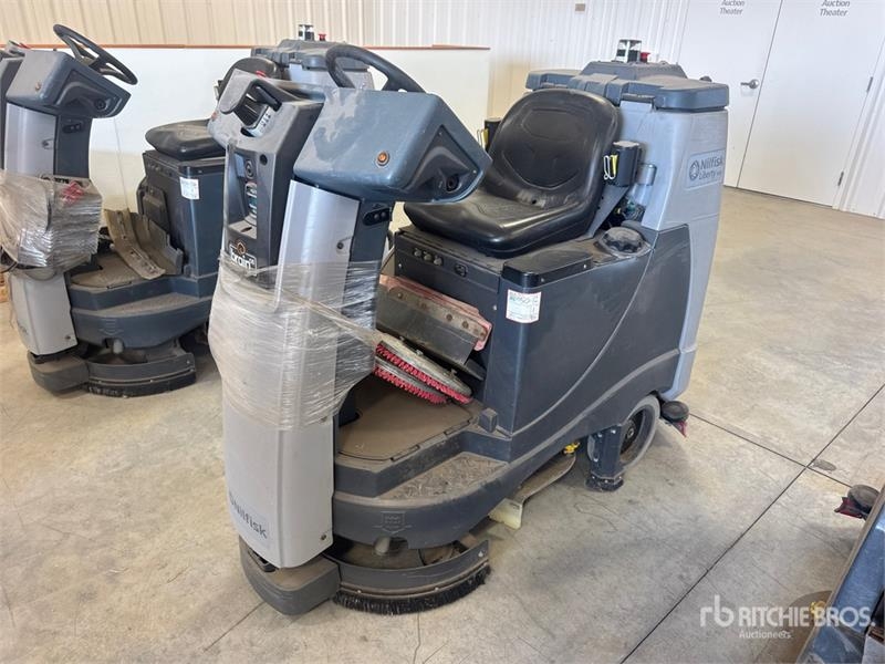 Remorque agricole Nilfisk Liberty SC60 X71D Ride-On Floor Scrubber — occasion 2023, 3 351 h