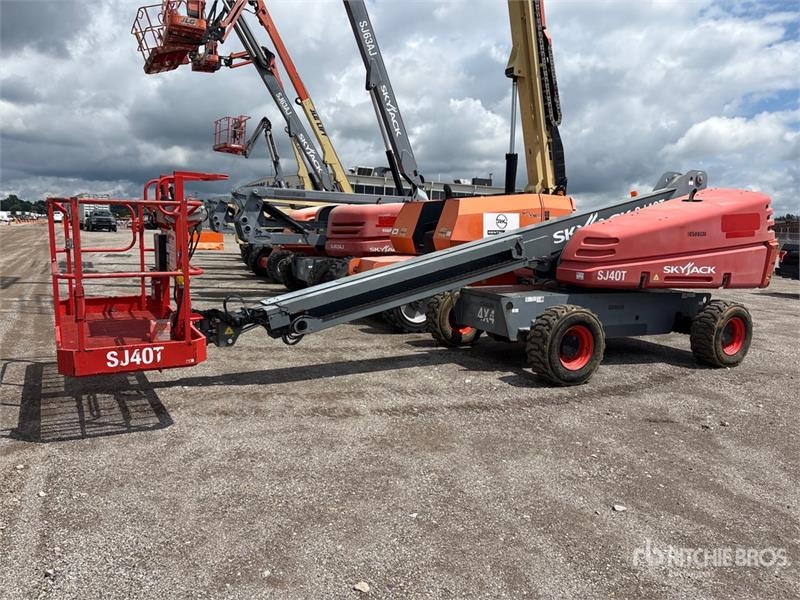 SkyJack SJ40T