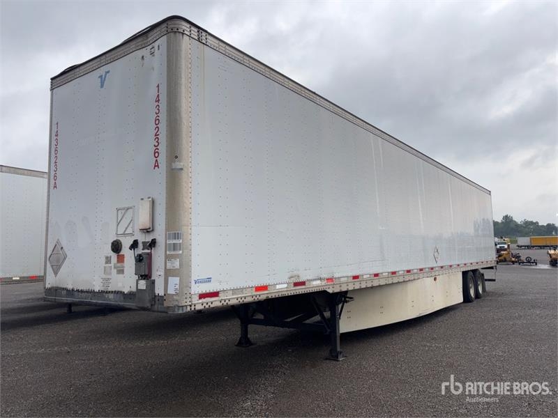 Vanguard 53 ft T/A Van Trailer