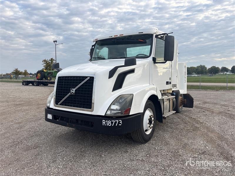 Tracteur routier Volvo VNL — occasion 2017