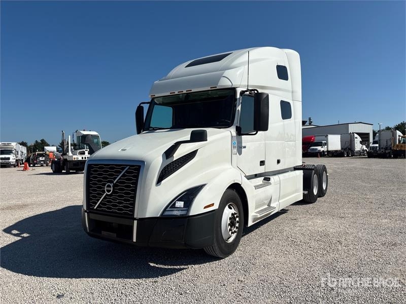 Tracteur routier Volvo VNL760 — occasion 2019