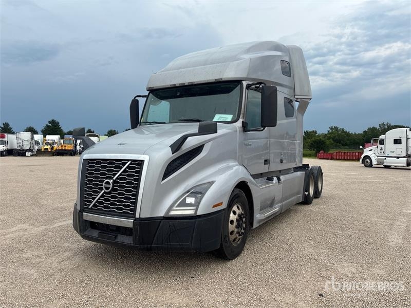 Volvo VNL760
