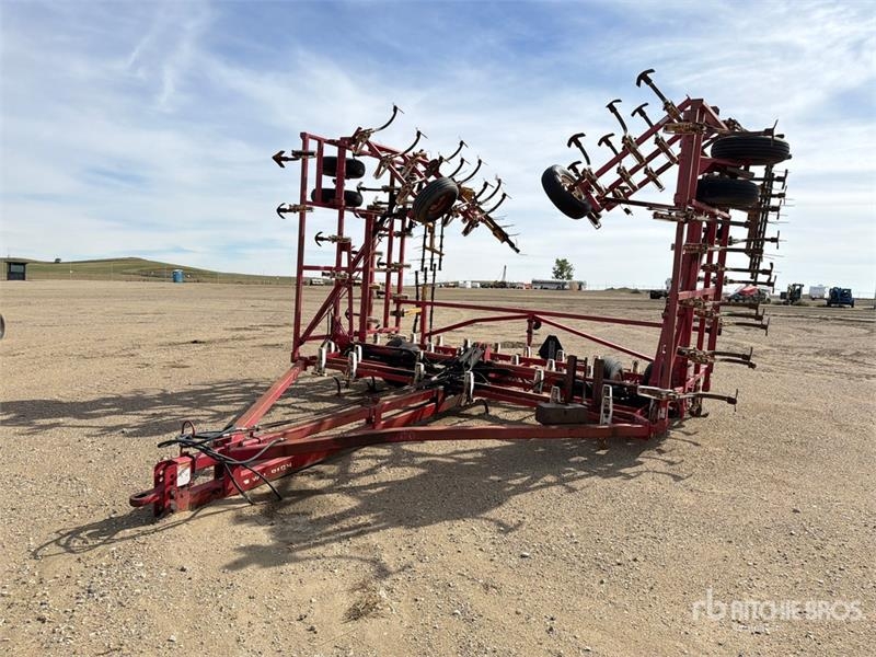 Déchaumeur Wil-Rich 35 ft Cultivator — occasion