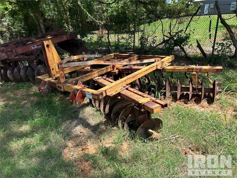 Cover-crop 11 ft 3-Point Offset Disc Harrow — occasion