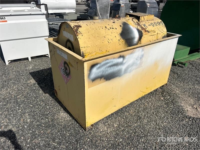 200 gal Skid Mounted Steel Diesel Fuel Tank