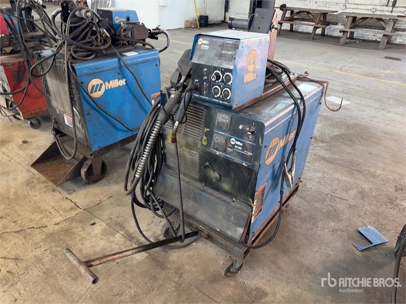 Poste à souder 400 A Mobile Multi-Process Welder — occasion