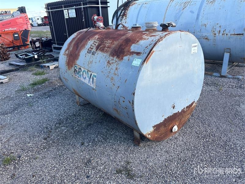 Réservoir de carburant 500 gal Steel Diesel Fuel Tank — occasion