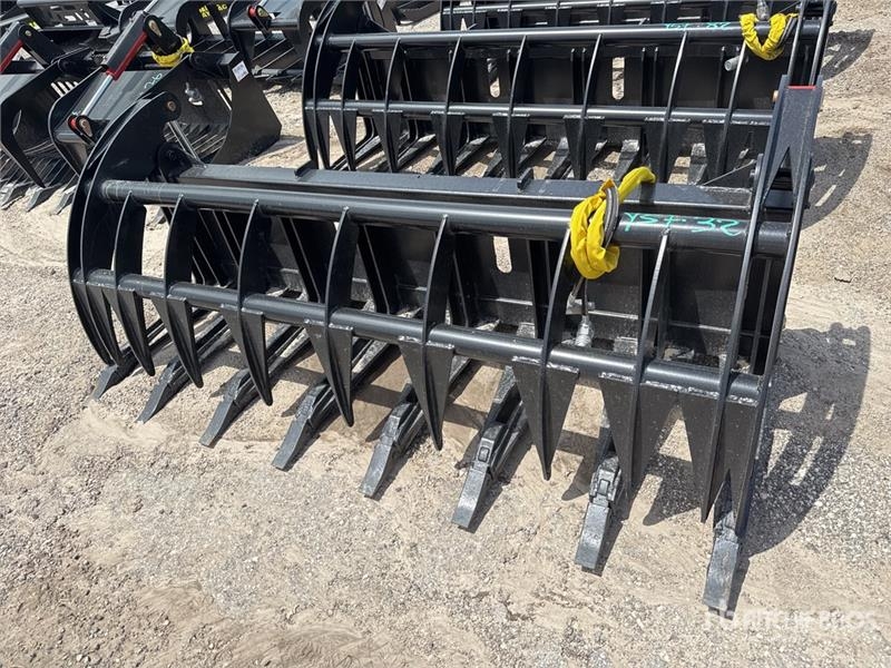 Faneur 84 in Grapple Skid Steer Root Rake (Unused) — occasion