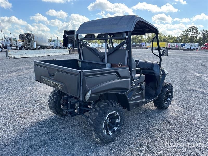 A7BCX34M 4x4 Side By Side